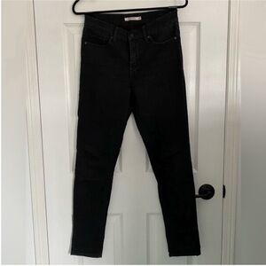 Levi’s 311 shaping skinny jeans